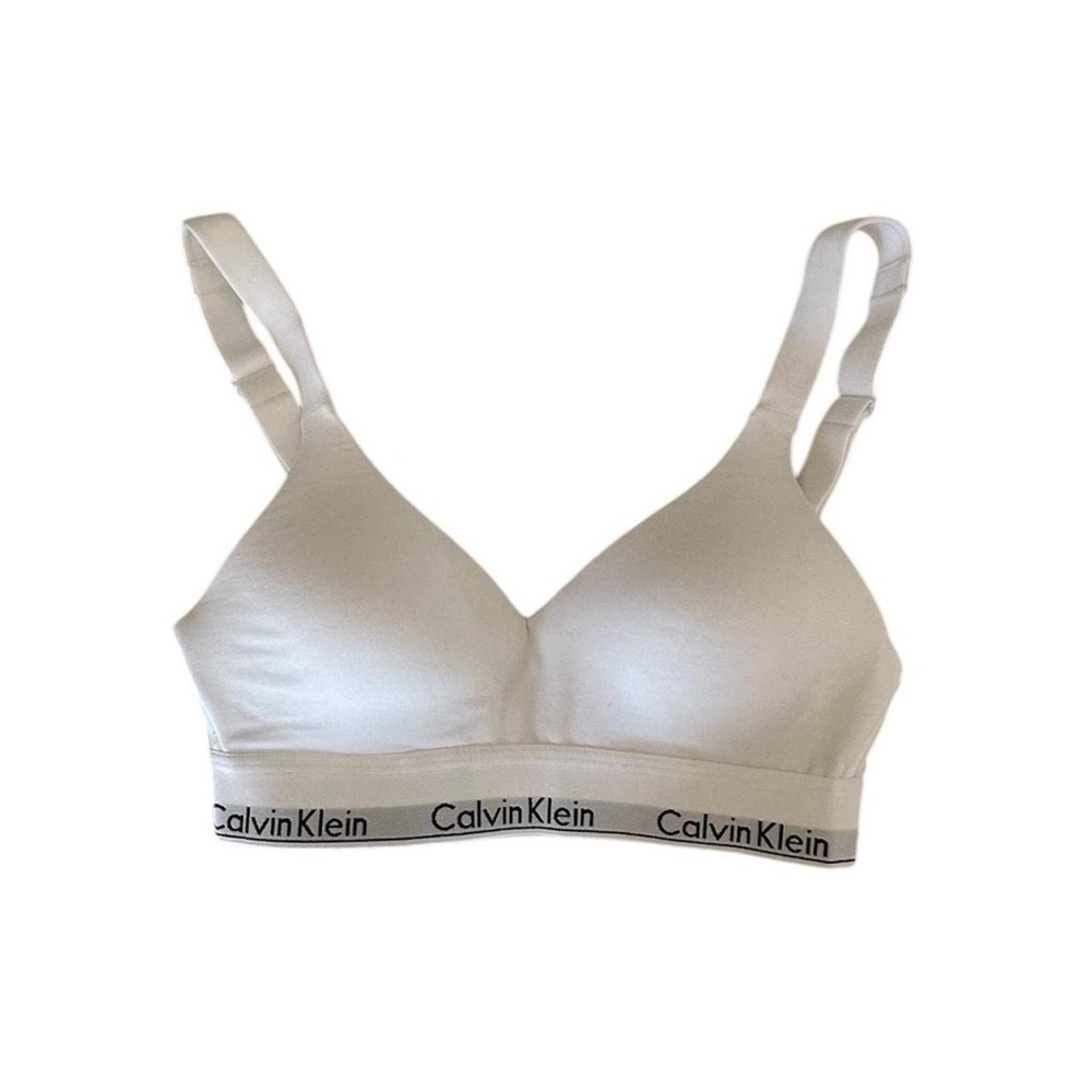 ☽ brand new calvin klein bra